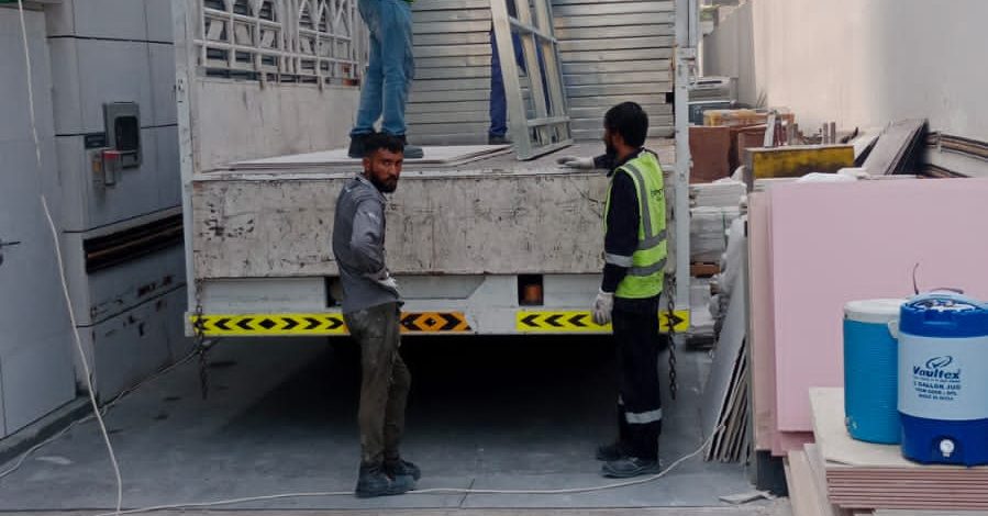 2Ton Pickup Truck Rental Service