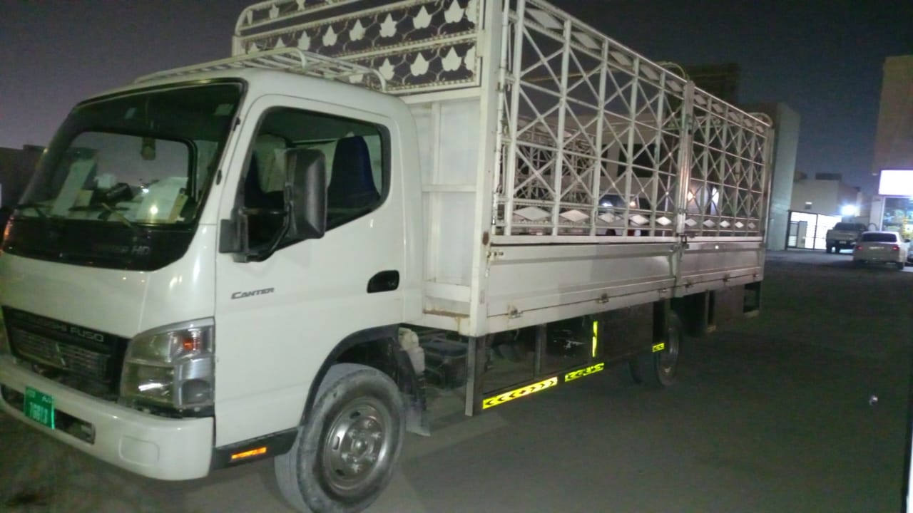 commercial pickup rental